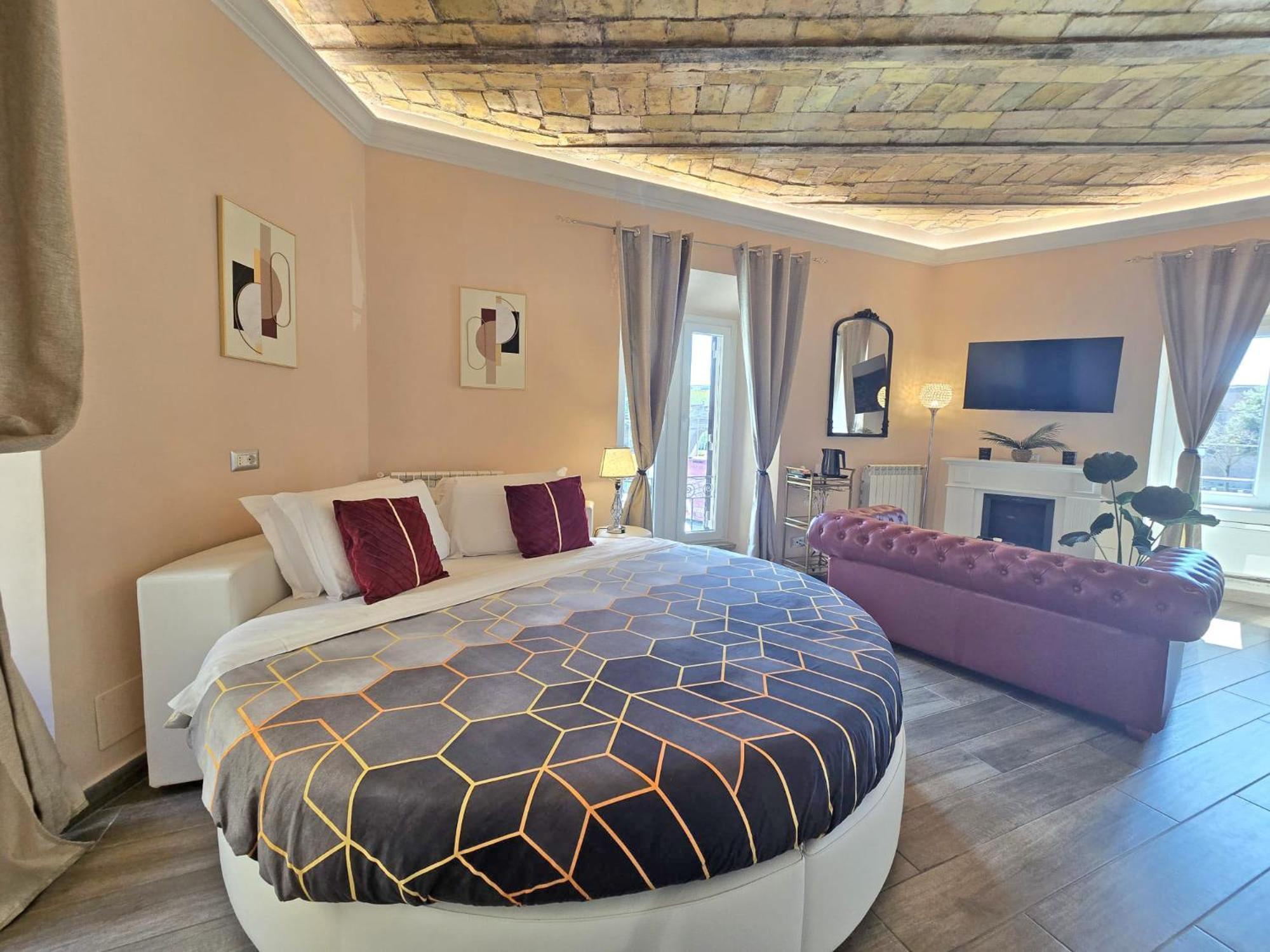 Giulya Guesthouse Hospety Group — Photos 1